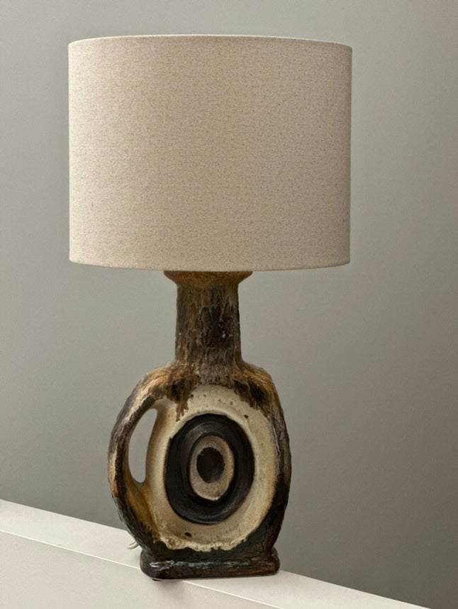 Large ceramic lamp