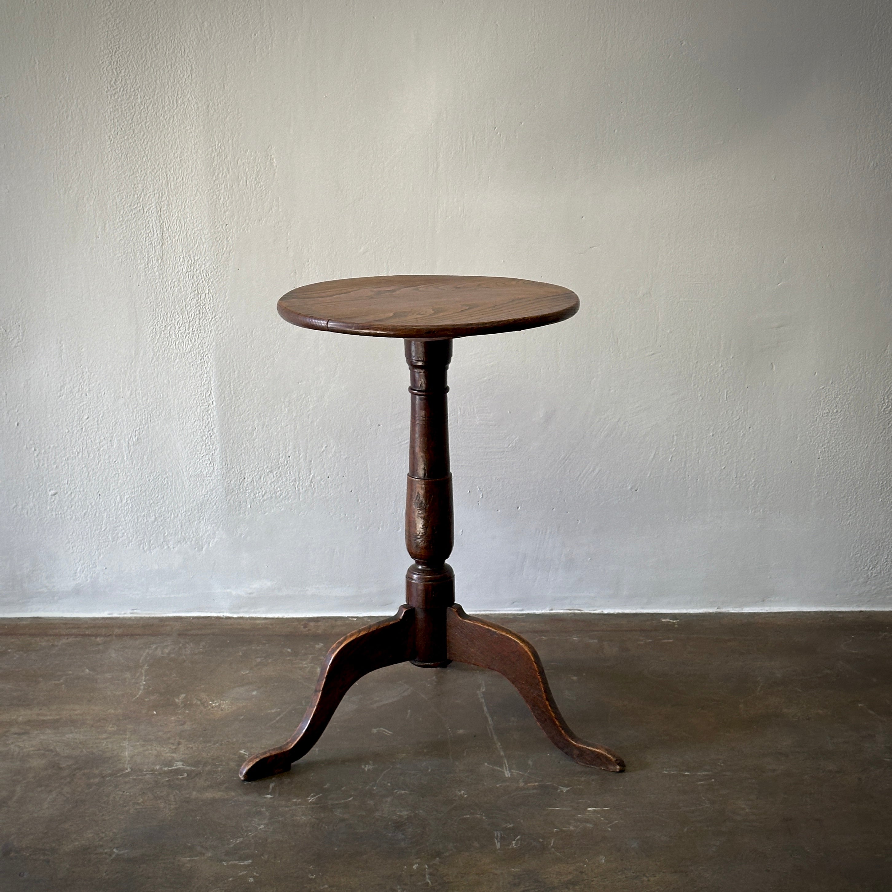 Tripod Wine Table