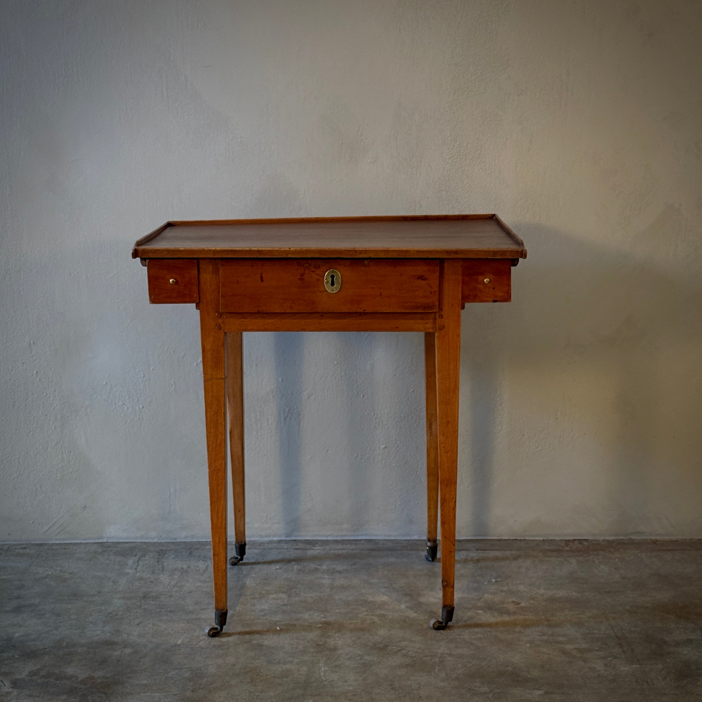 Wood Table on Castors