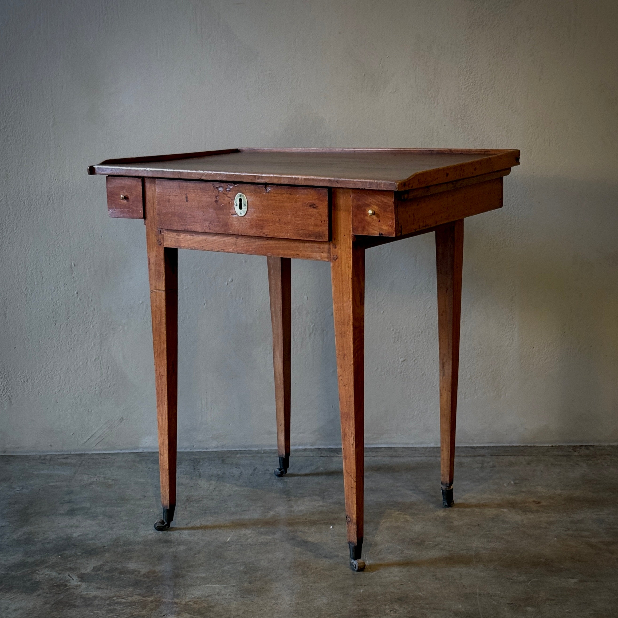 Wood Table on Castors