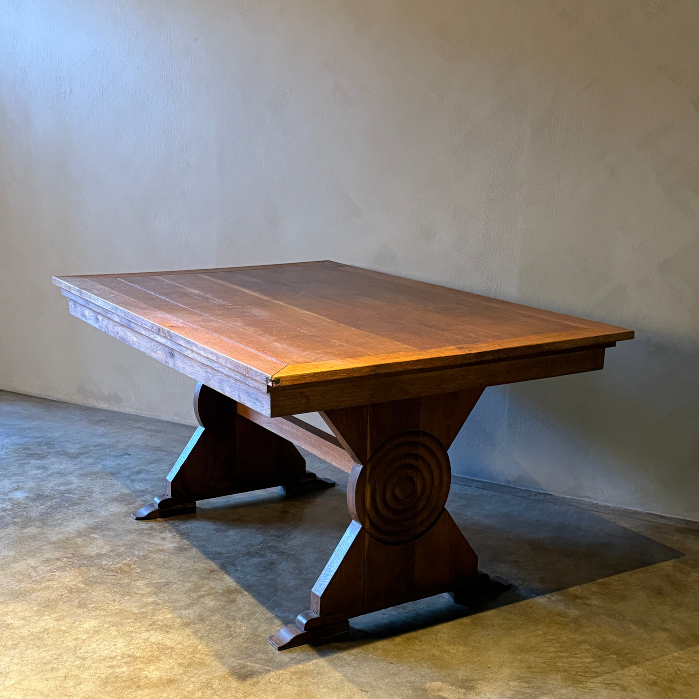 Oak Table