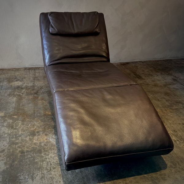 Leather Lounger