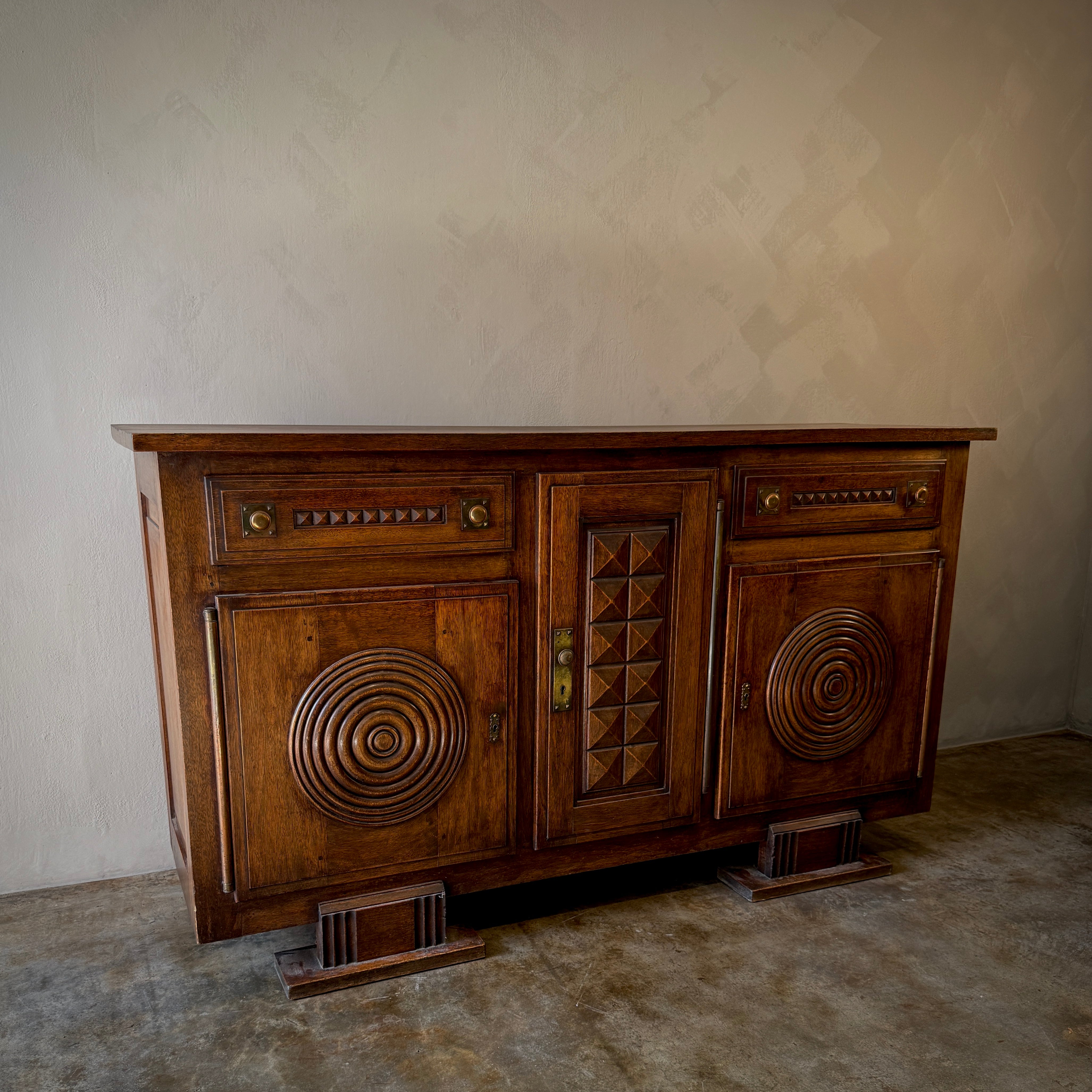 Sideboard