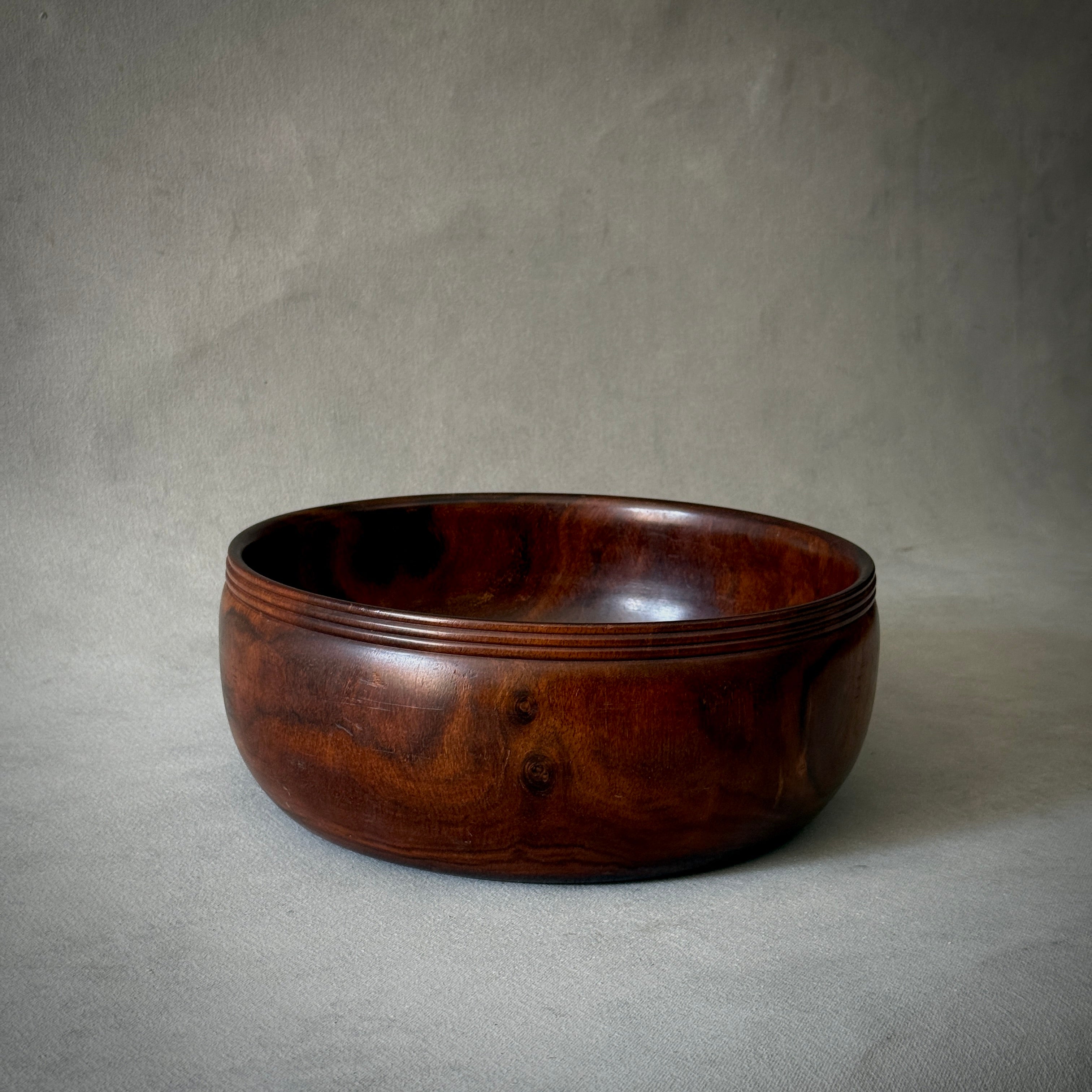 Round Wood Bowl