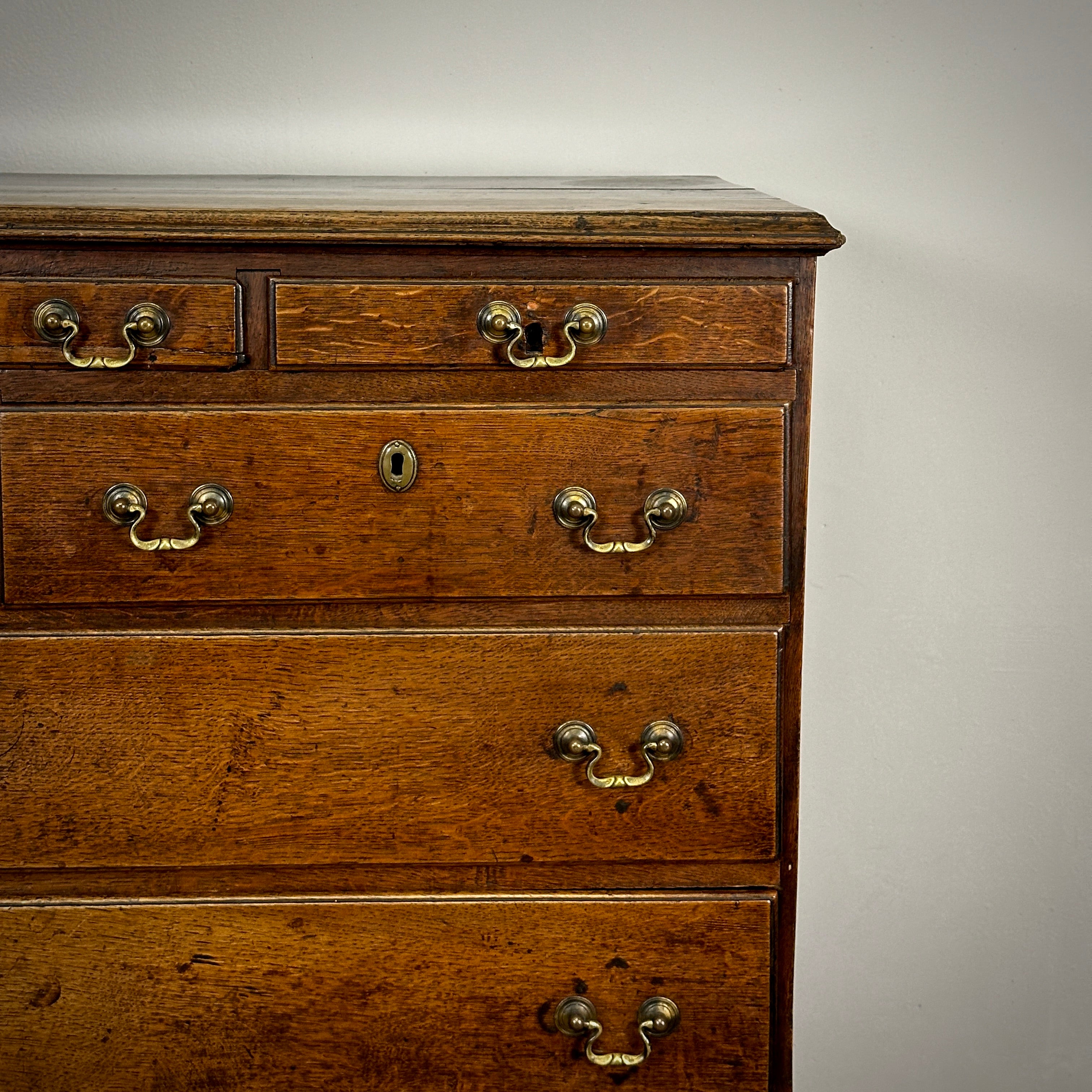 18th Century Oak Chest of Drawers