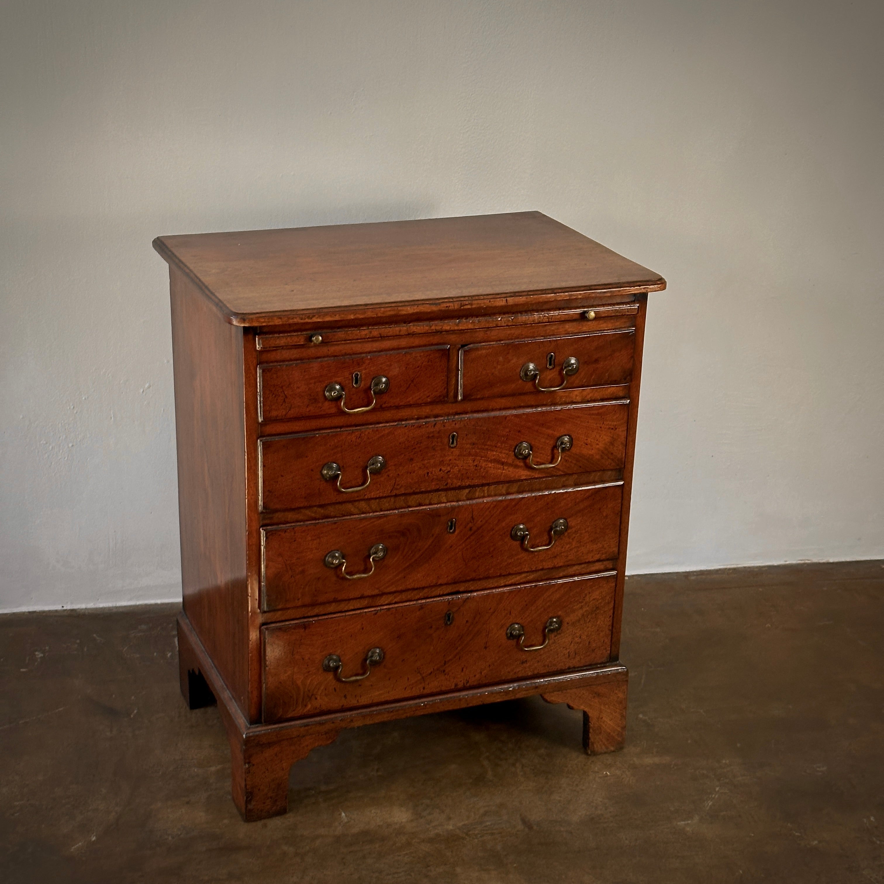 George III Bachelor's Chest