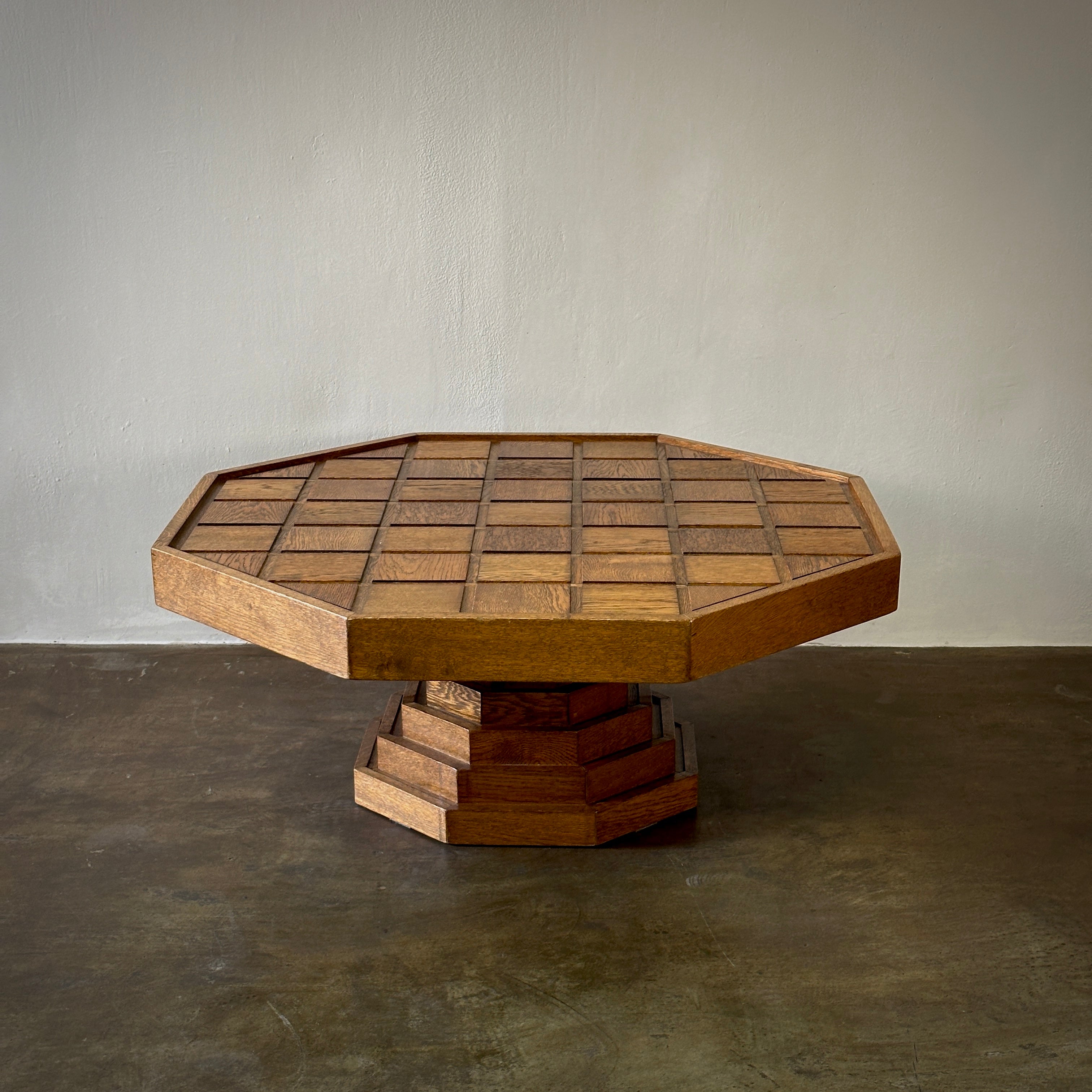 Octagonal Table