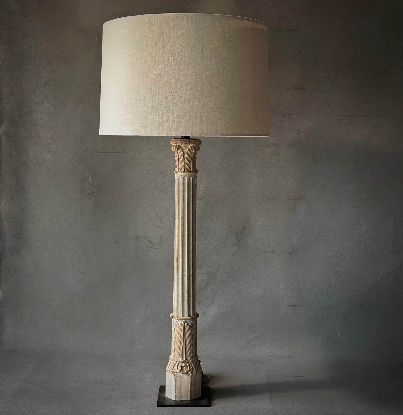 Column Lamp