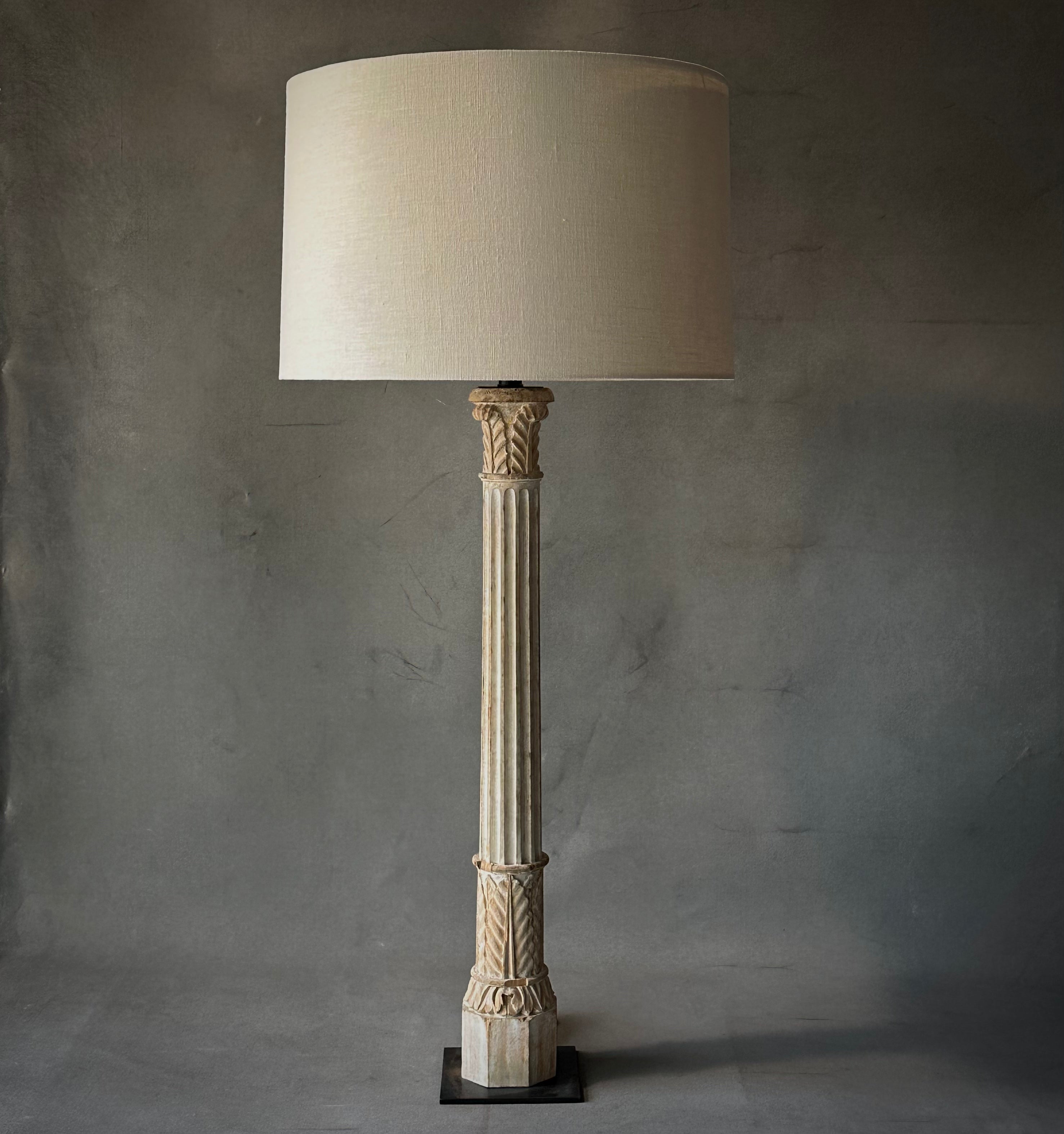 Column Lamp