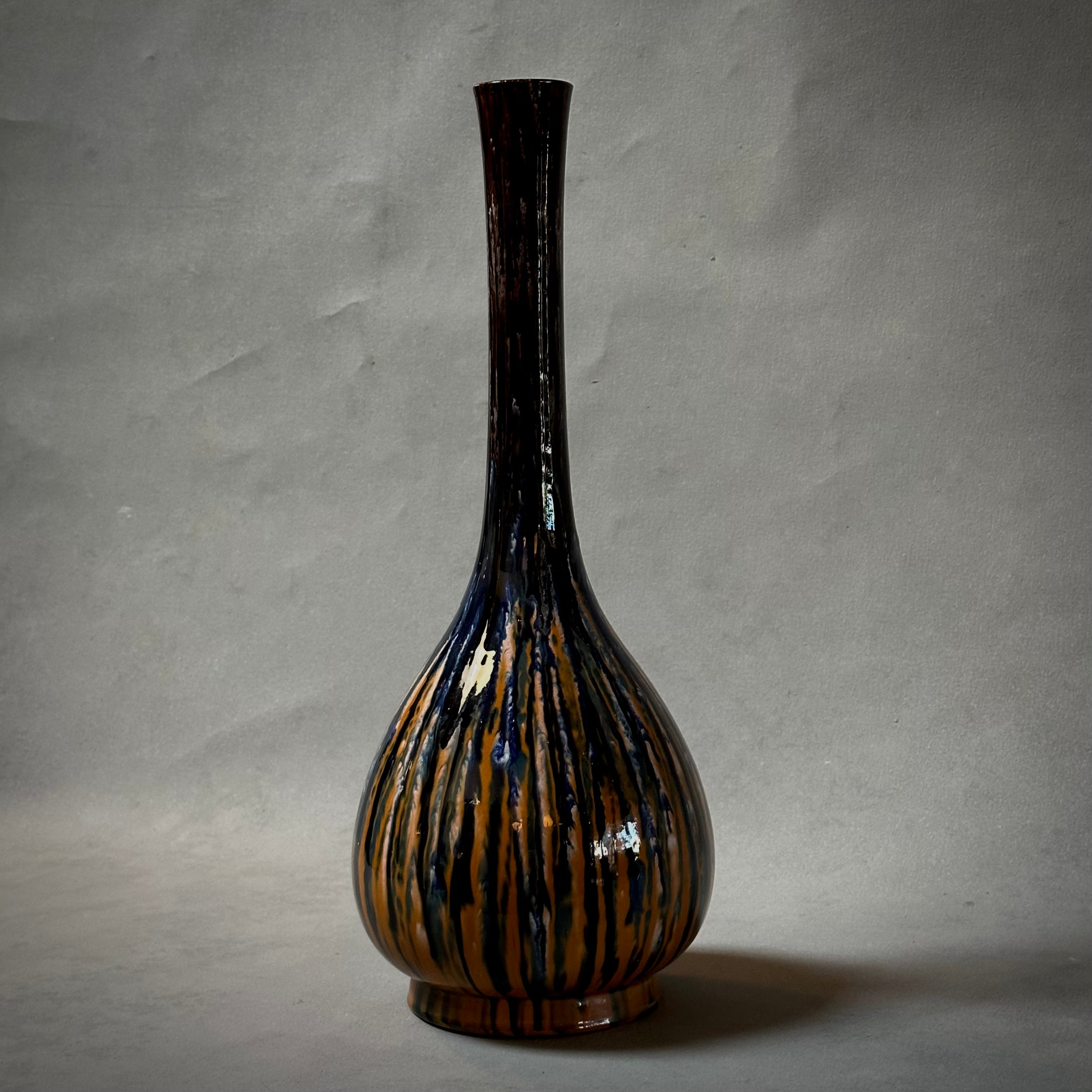 GLAZED VASE