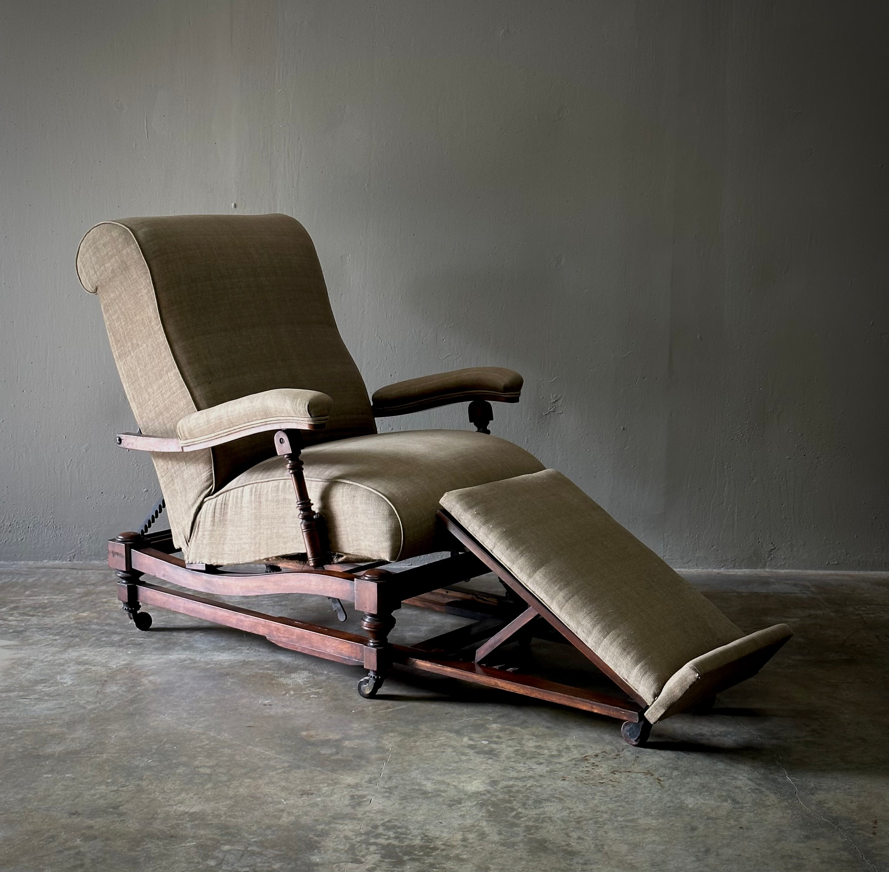 Reclining Chair