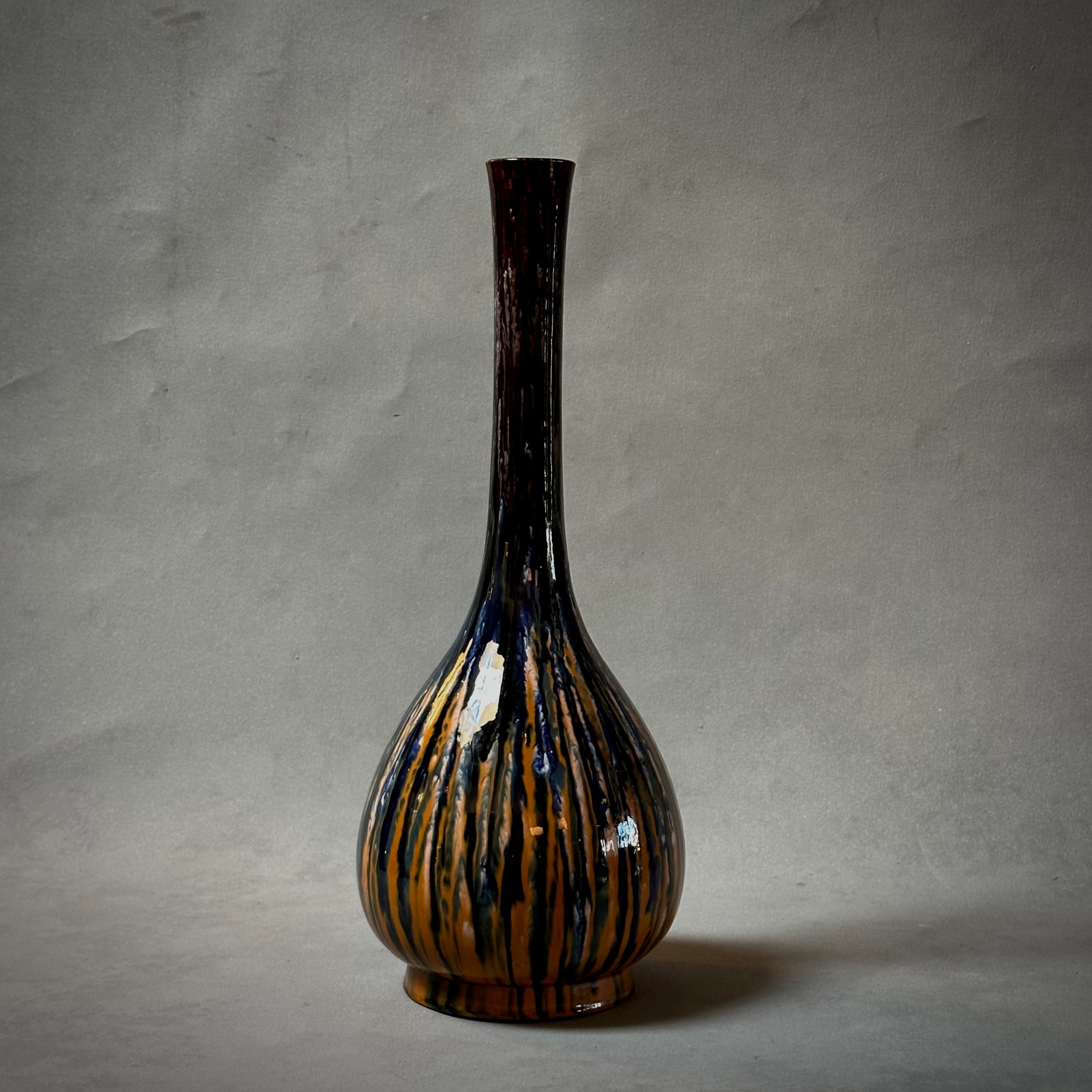 GLAZED VASE